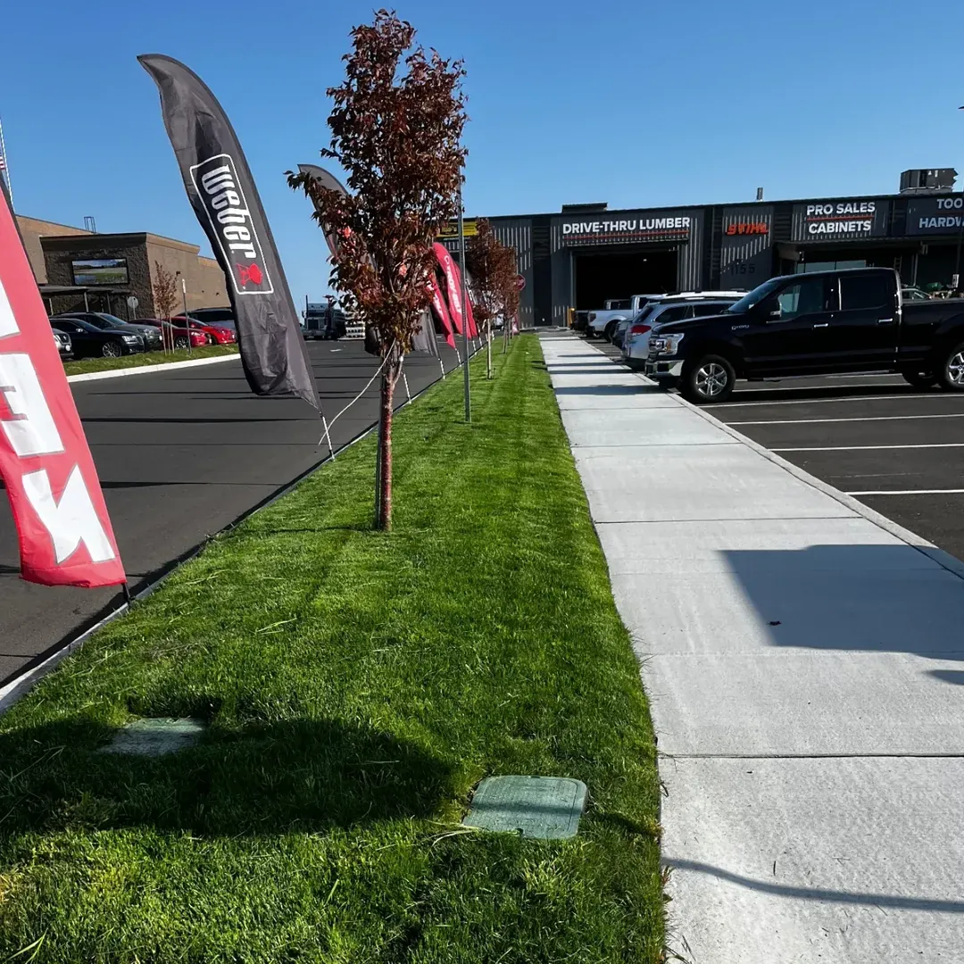 Commercial lawn work